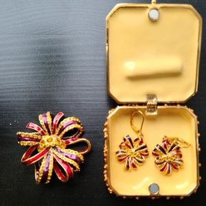 Joan Rivers trinket box, earring and brooch set